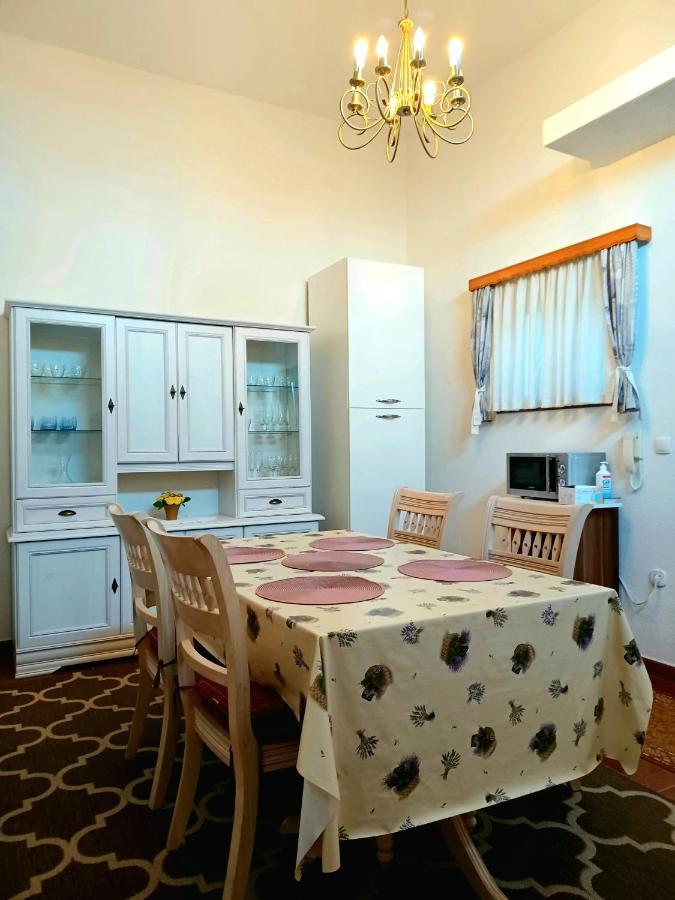 Apartments Vrisak Брист Экстерьер фото