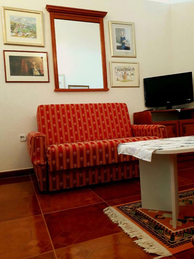 Apartments Vrisak Брист Экстерьер фото